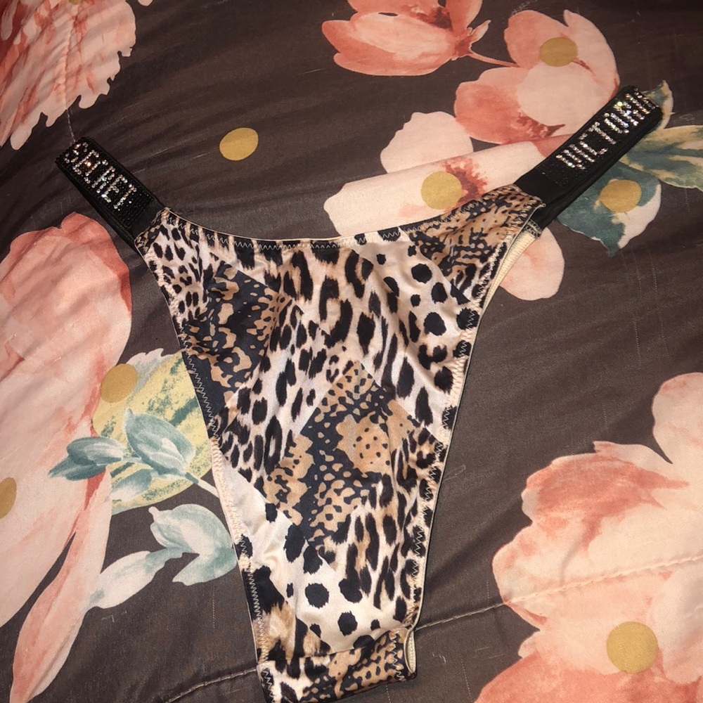Brazillian panty - Picture 6 of 6